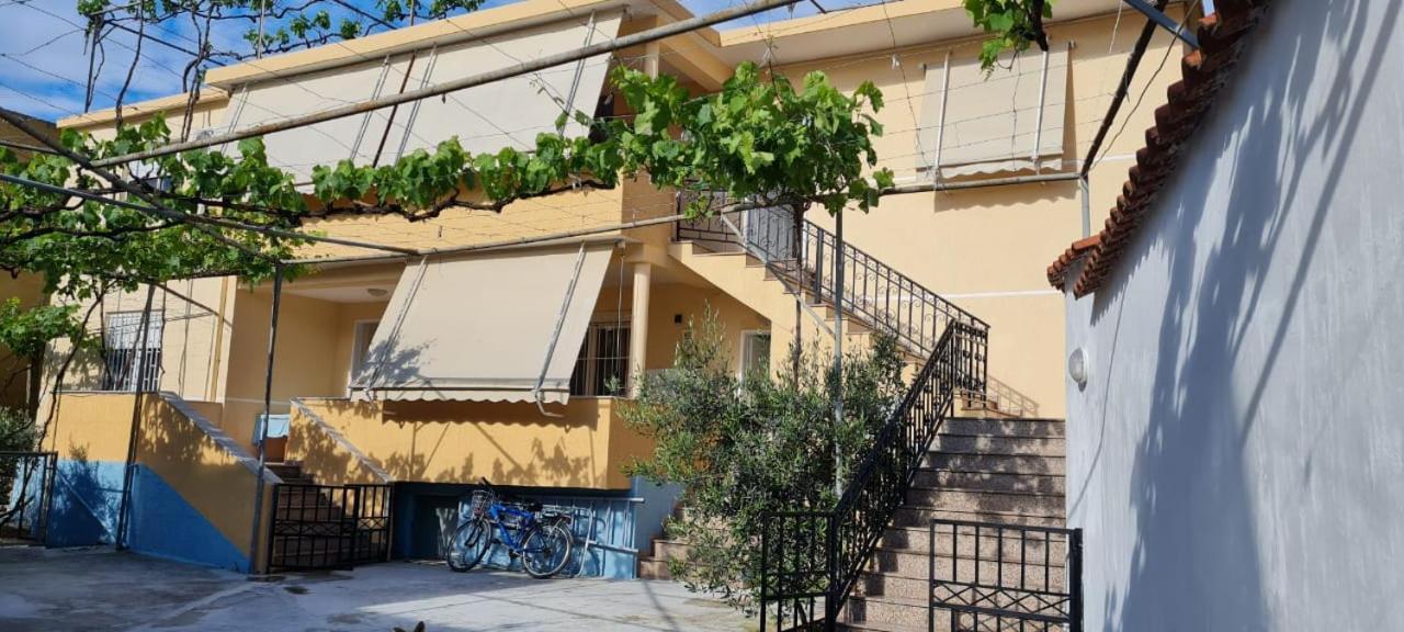 Thano Apartments Vlorë Exteriör bild